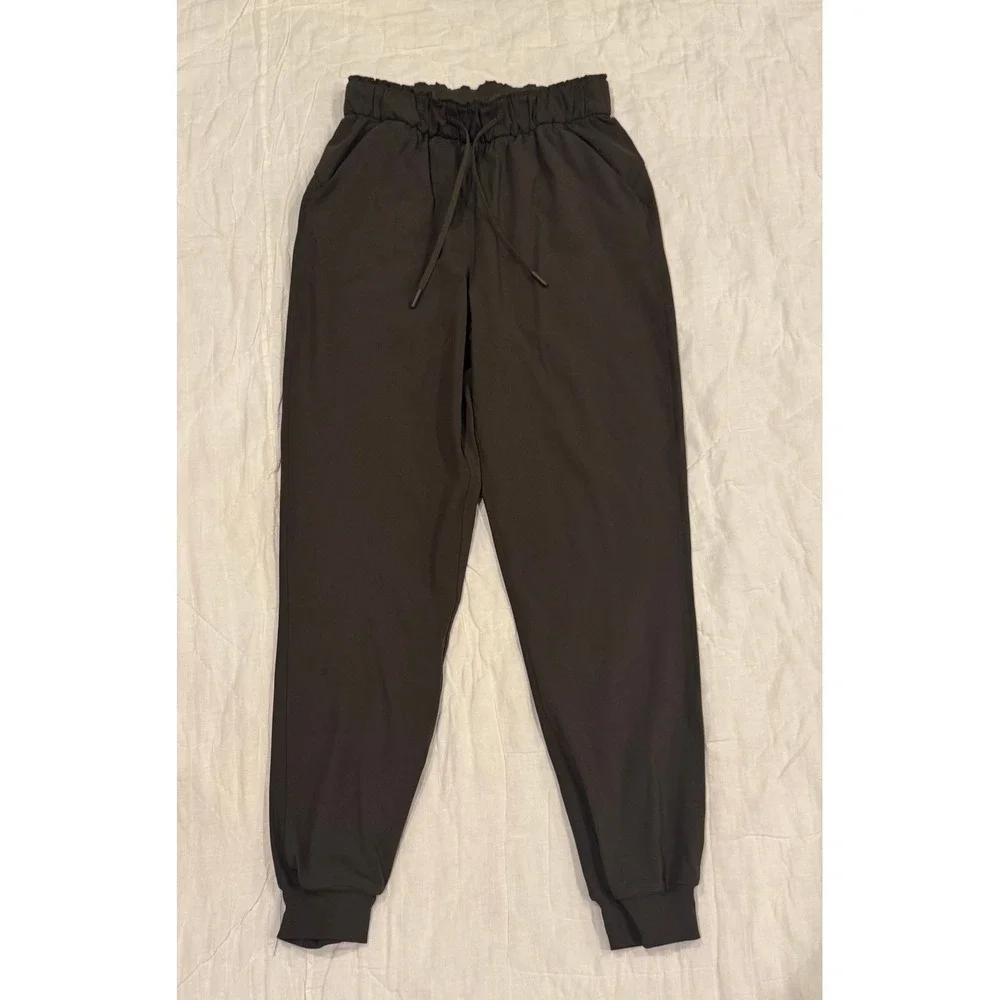 Lululemon Stretch High-Rise Jogger Dark Olive Green Size 4 LW5CV4S Pants